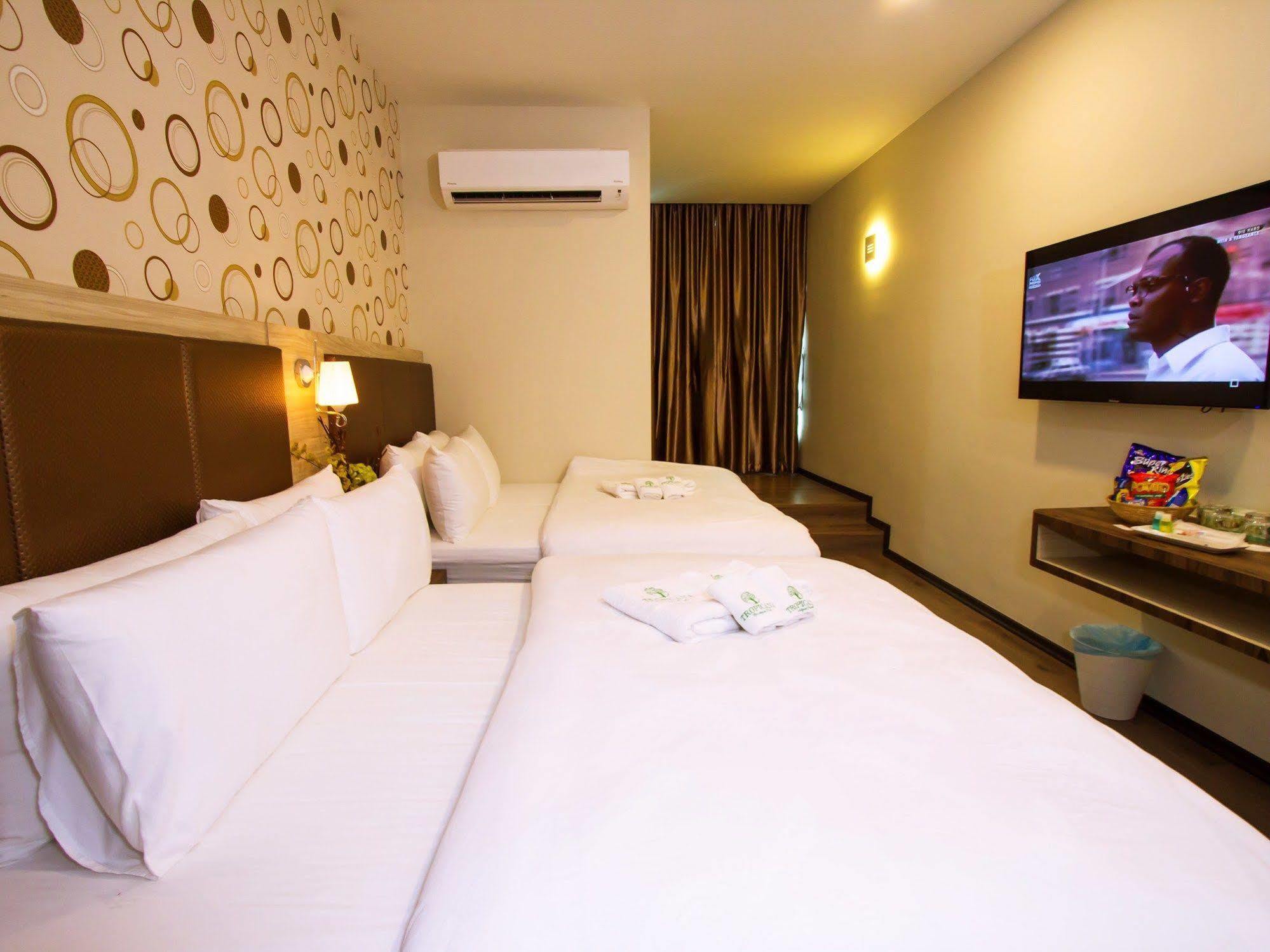 Tropicana Homestay Muar Extérieur photo