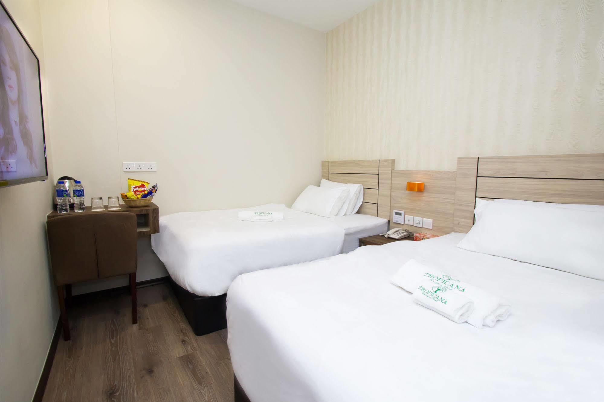 Tropicana Homestay Muar Extérieur photo
